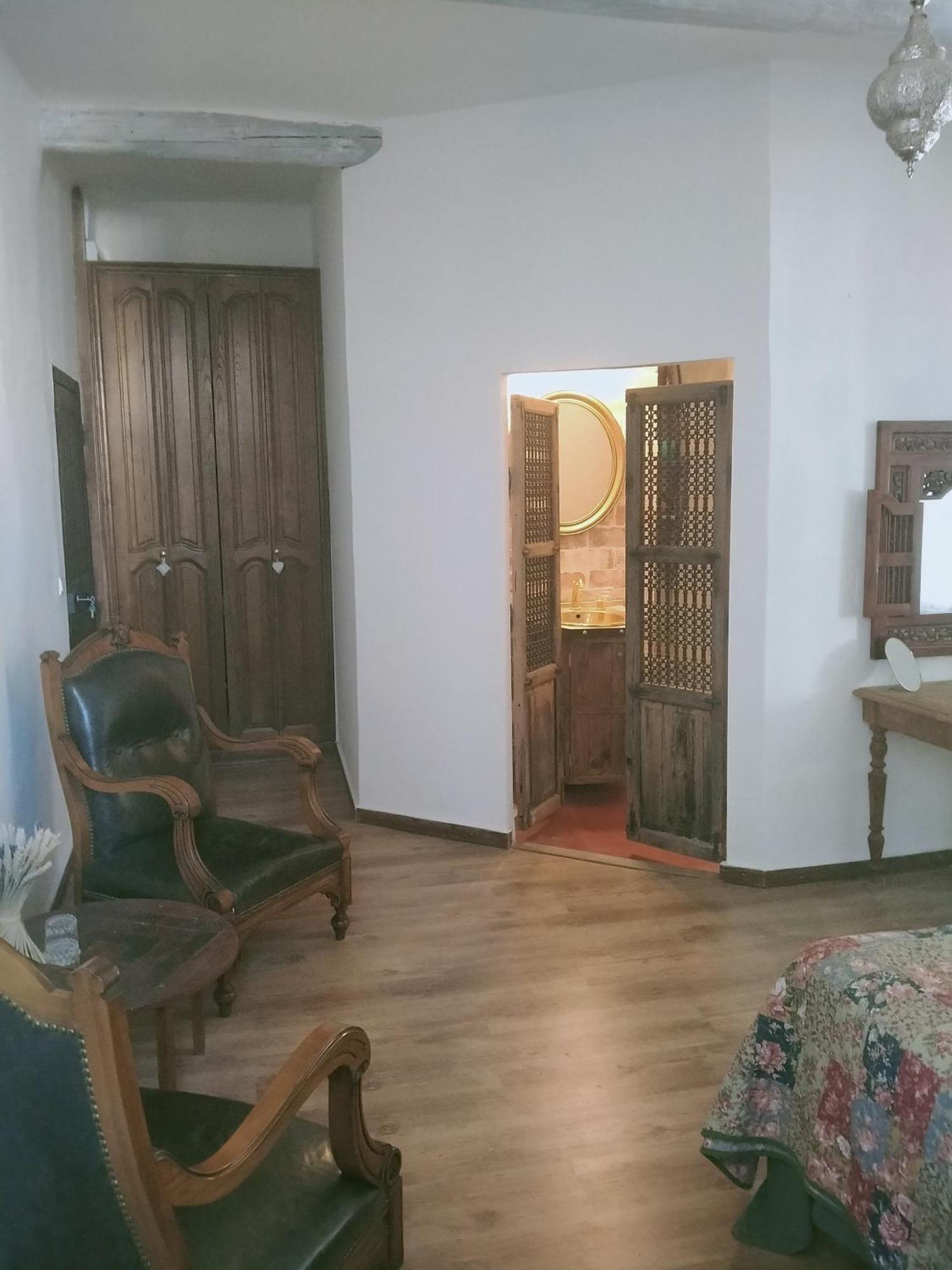 Cote Fontaine Hotel Оранж Екстериор снимка
